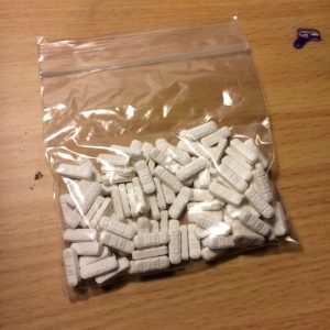 alprazolam-xanax-2mg-tablets-1